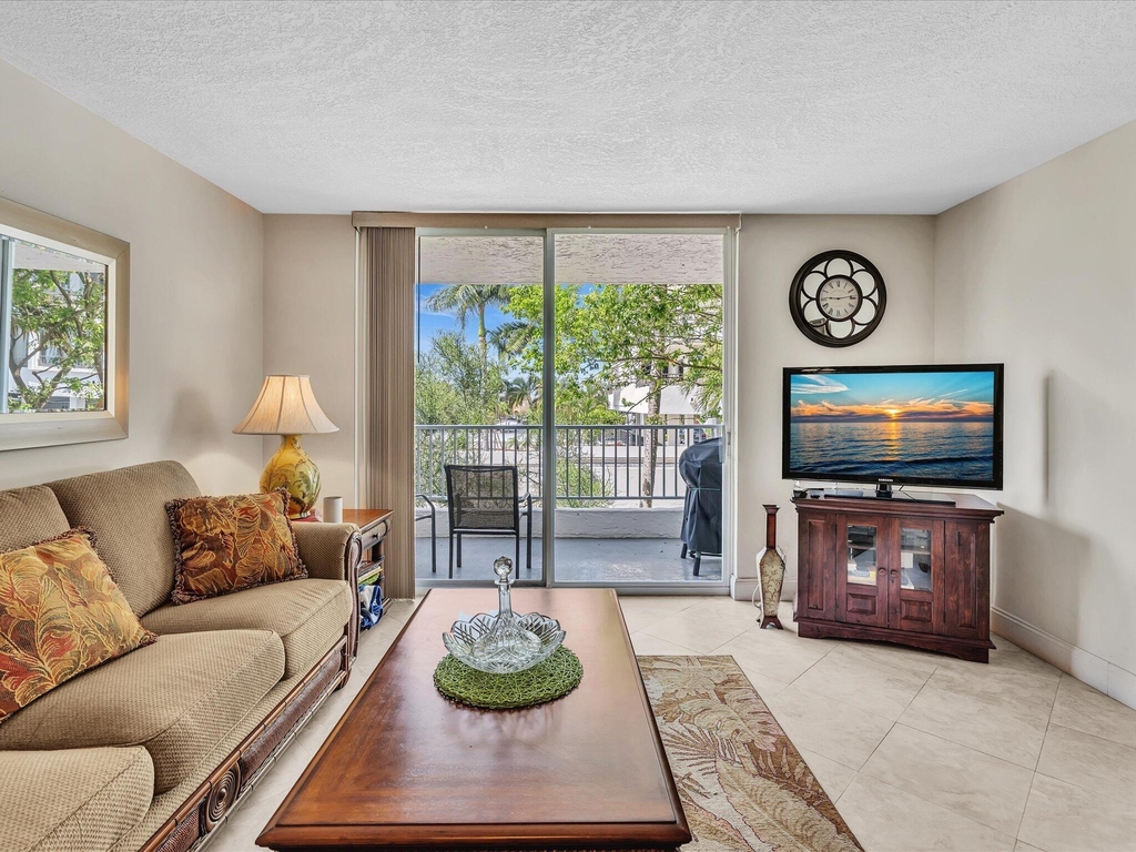 1421 S Ocean Boulevard - Photo 8
