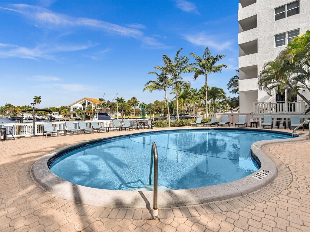 1421 S Ocean Boulevard - Photo 34
