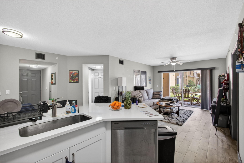 4211 San Marino Boulevard - Photo 4