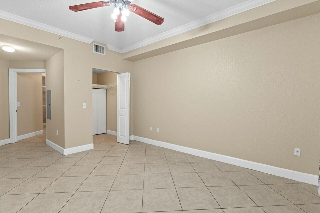 1690 Renaissance Commons Boulevard - Photo 18