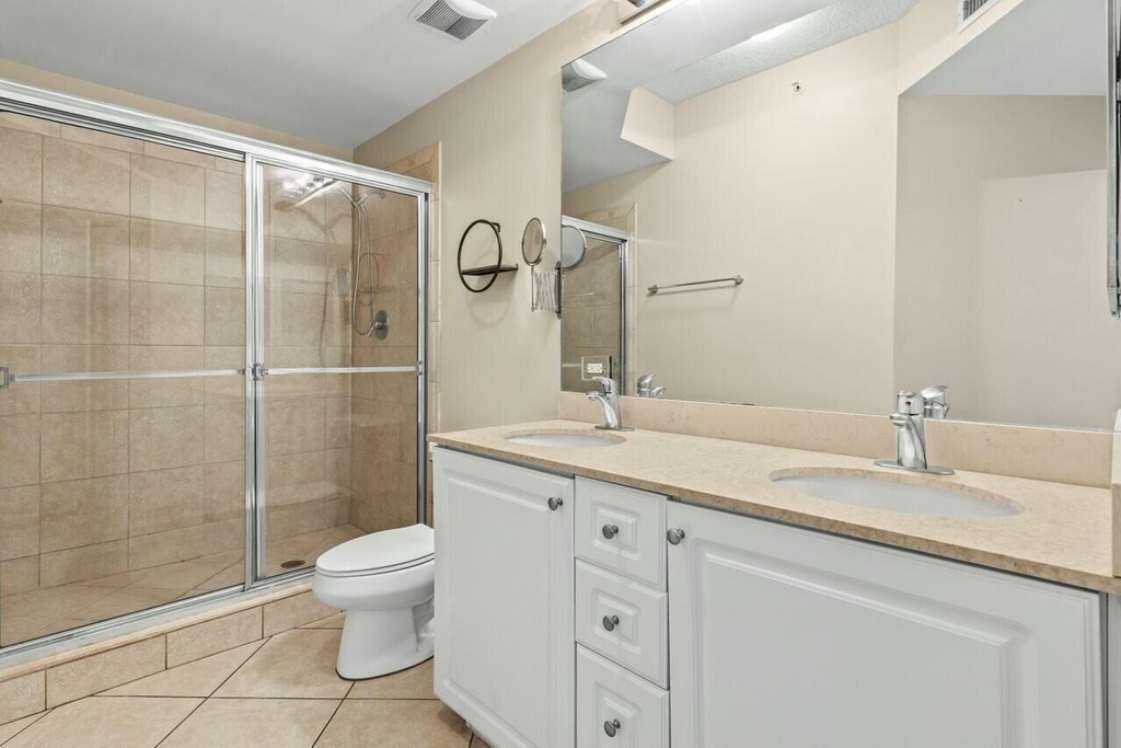 1690 Renaissance Commons Boulevard - Photo 19