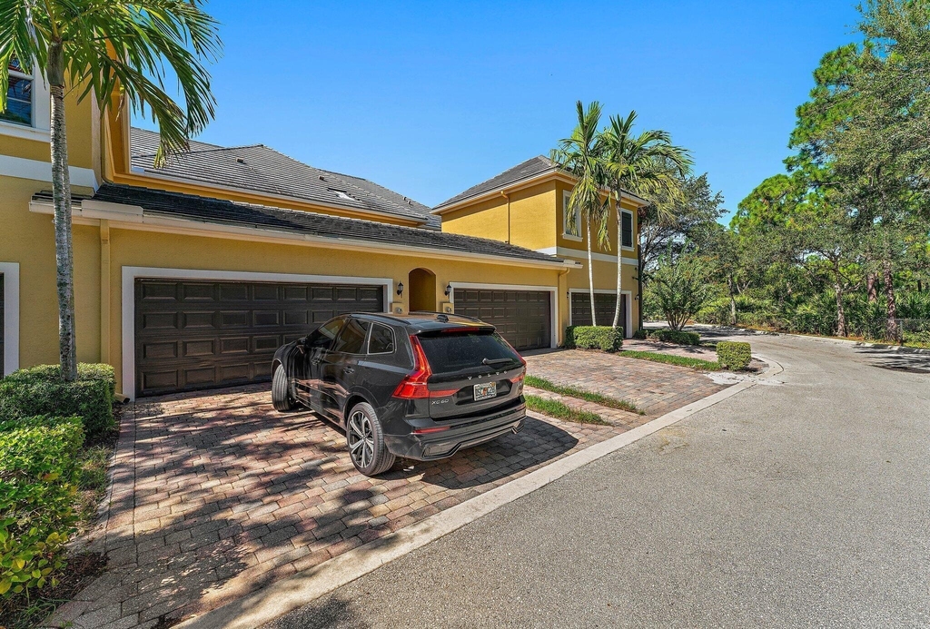 150 Lismore Lane - Photo 13