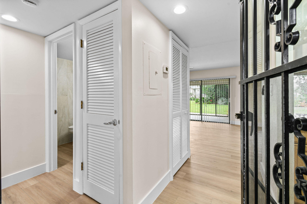 2233 Nw 22nd Avenue - Photo 5
