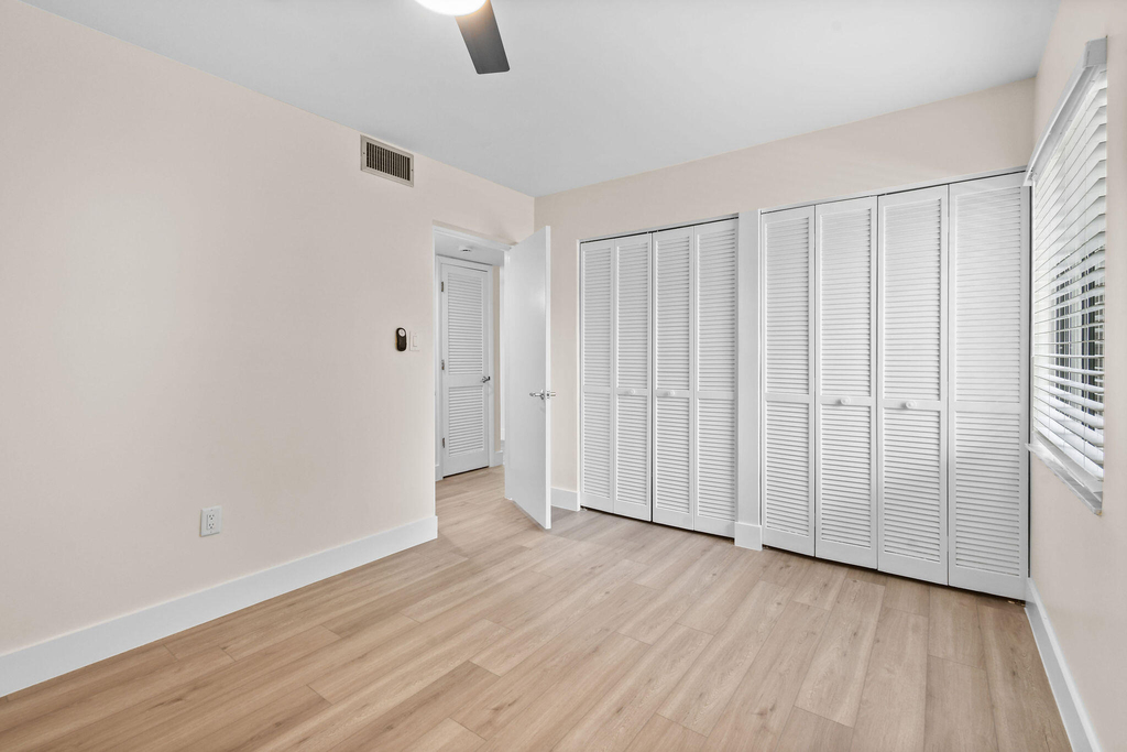 2233 Nw 22nd Avenue - Photo 33