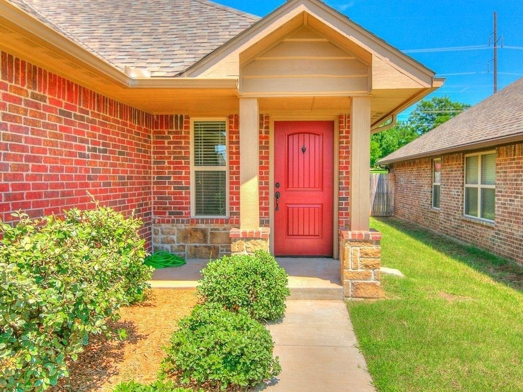 804 Stag Trail - Photo 1