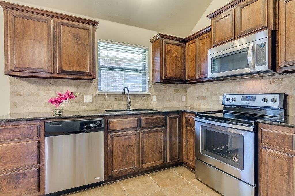 804 Stag Trail - Photo 3
