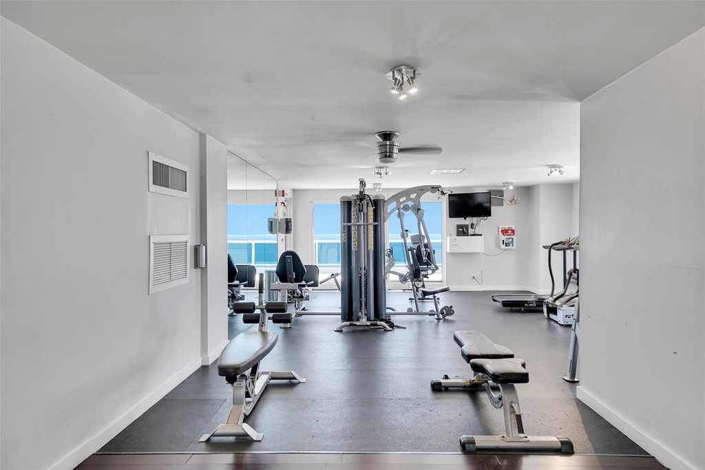 2841 N Ocean Boulevard - Photo 27