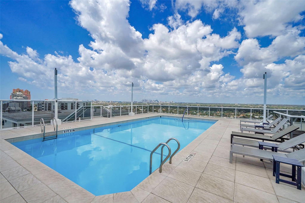 2841 N Ocean Boulevard - Photo 33