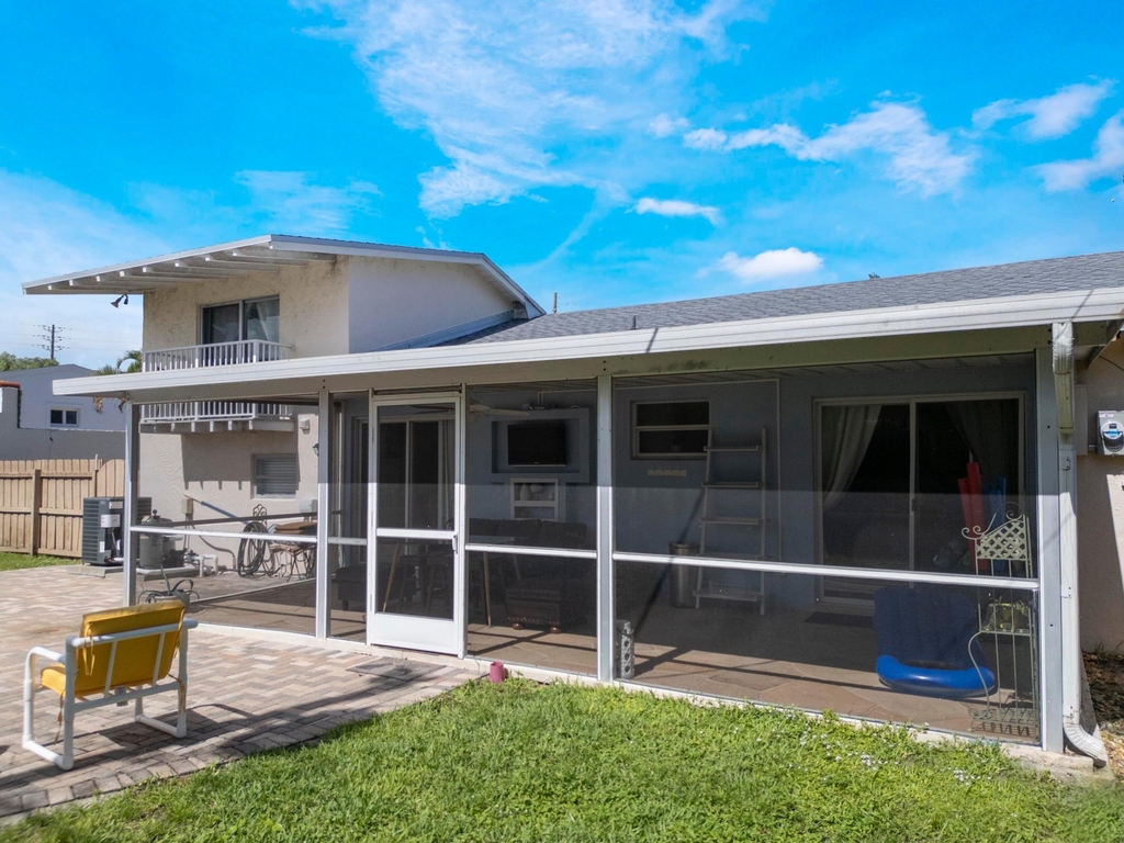 832 Green Street - Photo 25