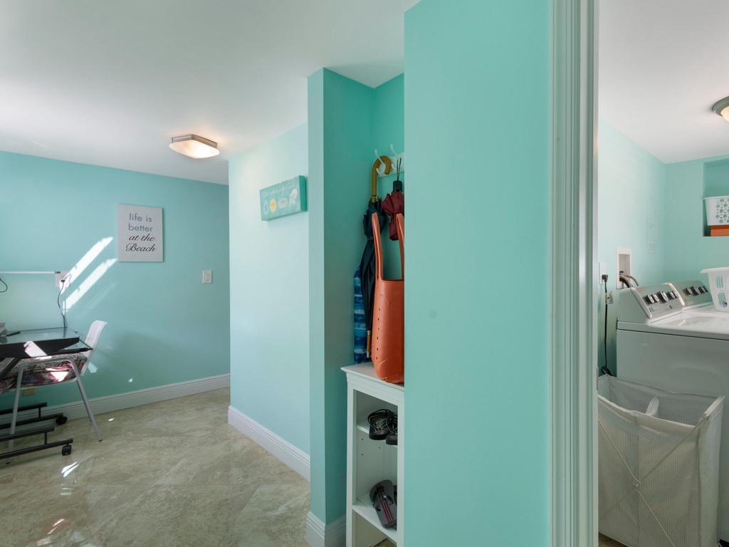 832 Green Street - Photo 17
