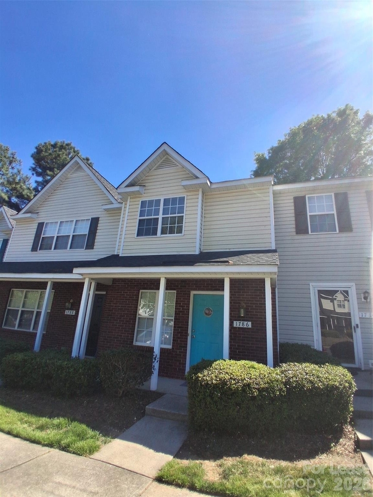 1786 Forest Side Lane - Photo 0