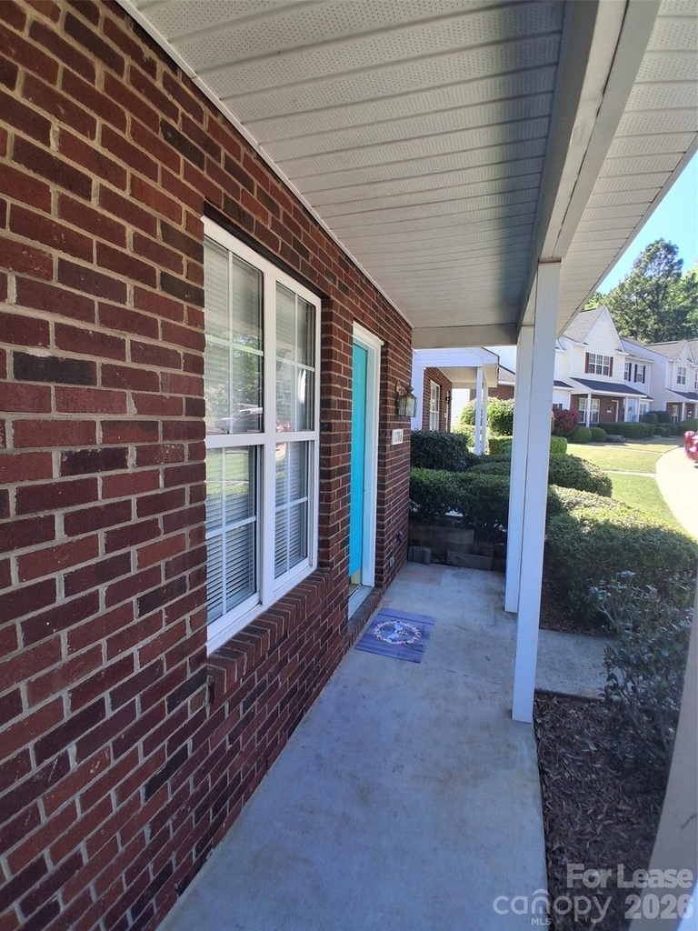 1786 Forest Side Lane - Photo 1