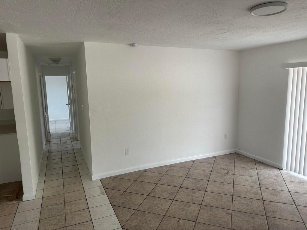 115 Maple Avenue - Photo 9
