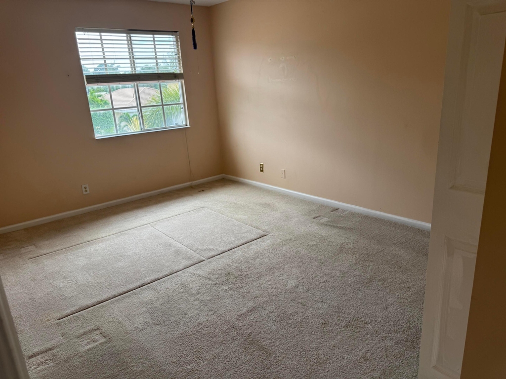6457 Adriatic Way - Photo 19