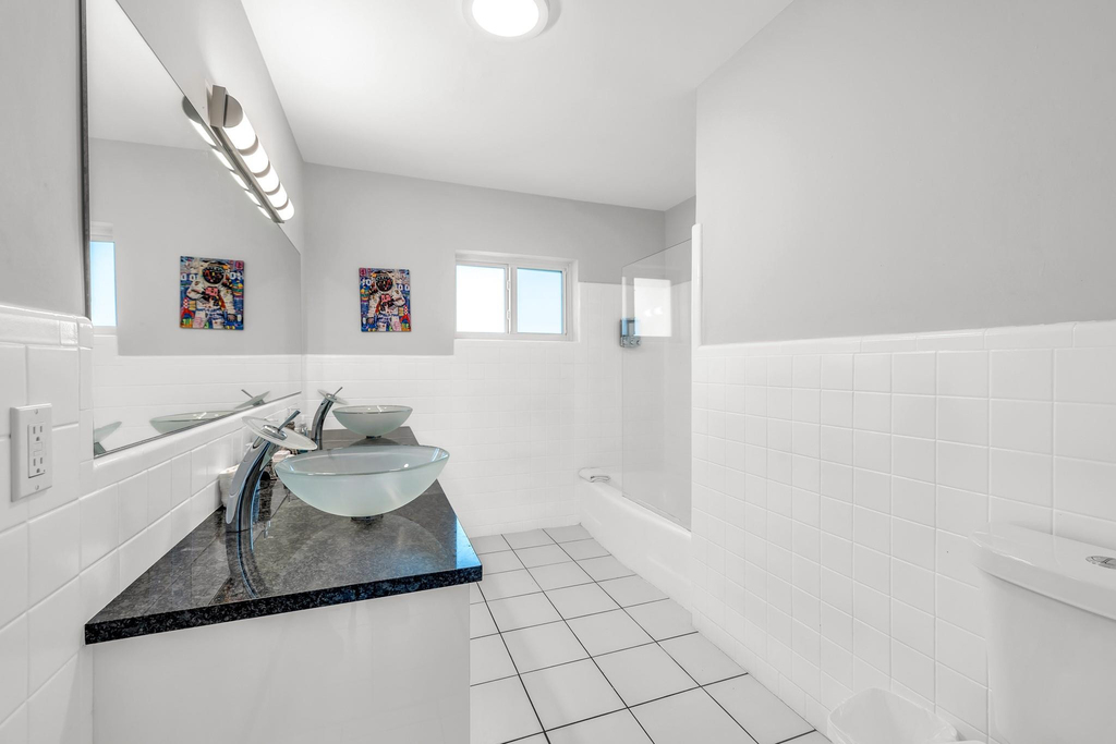 2812 Ne 27th Street - Photo 18