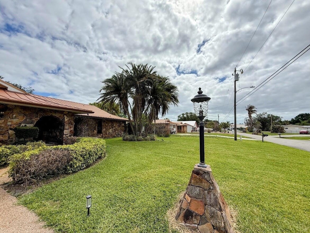 465 Se Naranja Avenue - Photo 4