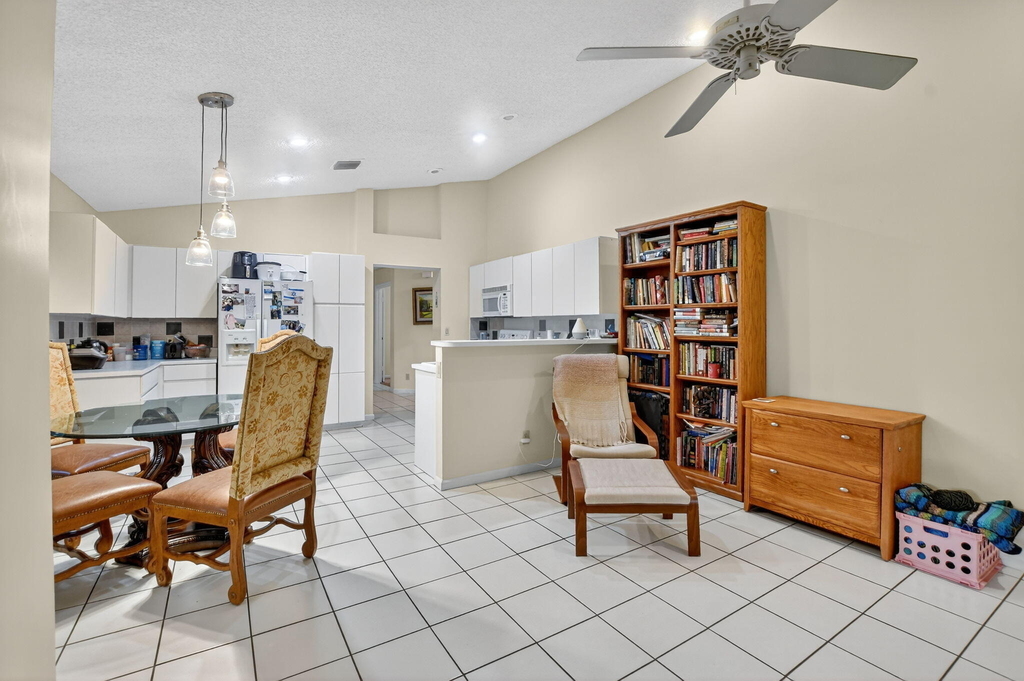 20803 Cabrillo Way - Photo 14