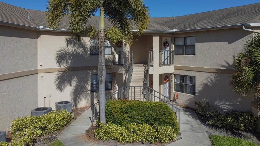 2625 Heathcote Drive - Photo 3