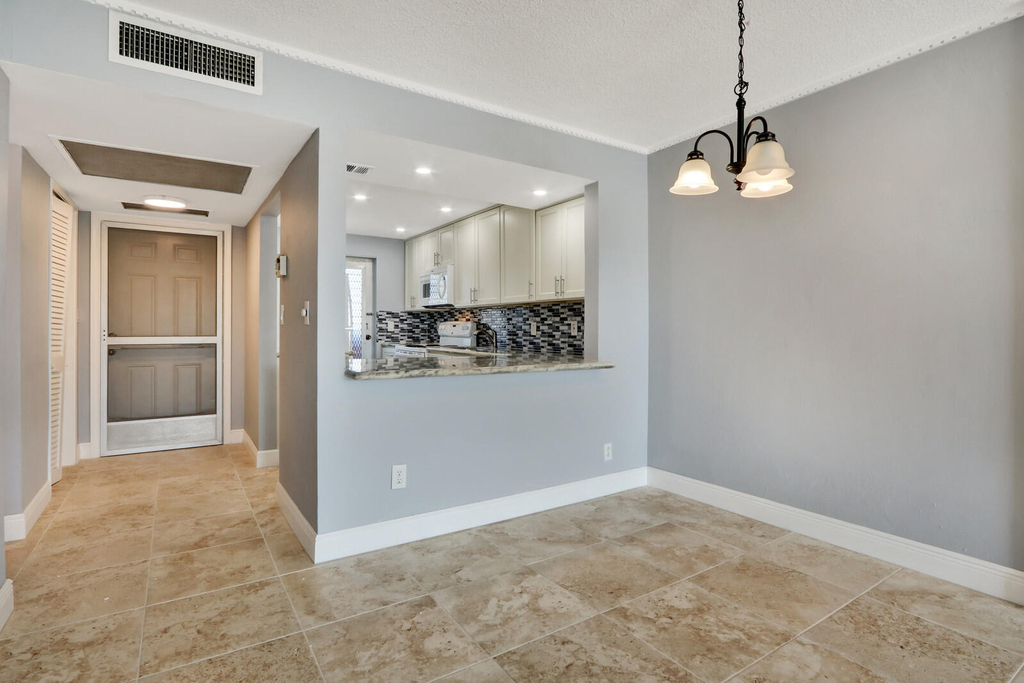 4500 N Federal Highway - Photo 4