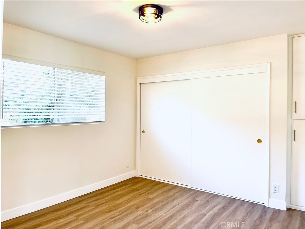 2728 Crestmoore - Photo 10