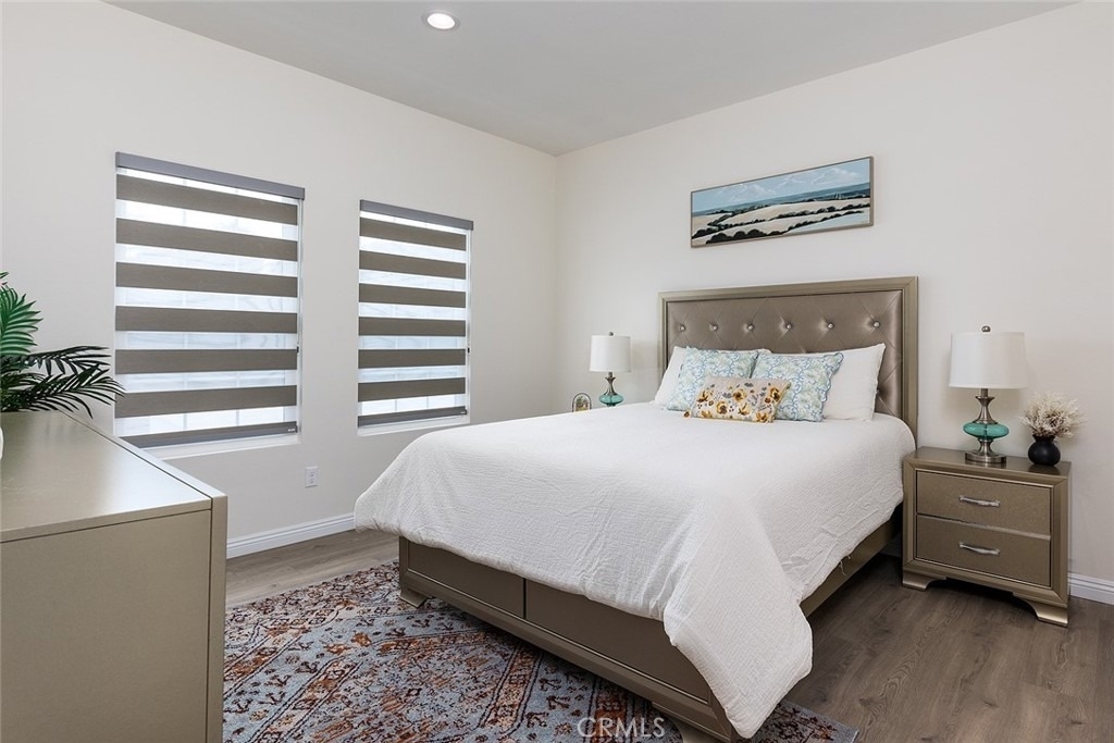 89 N Grand Oaks Ave - Photo 8