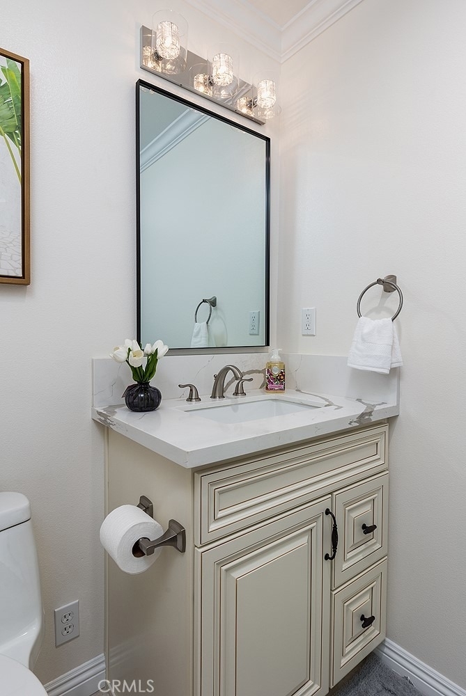 89 N Grand Oaks Ave - Photo 9