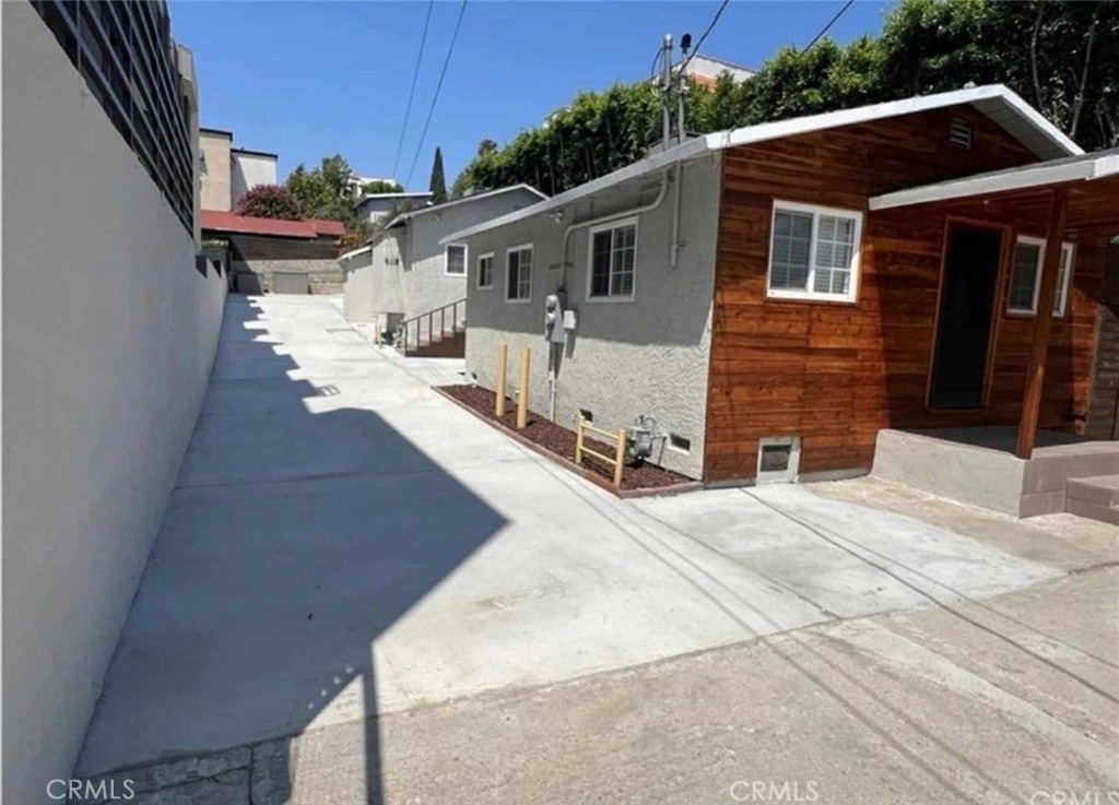 4563 Lexington Avenue - Photo 1