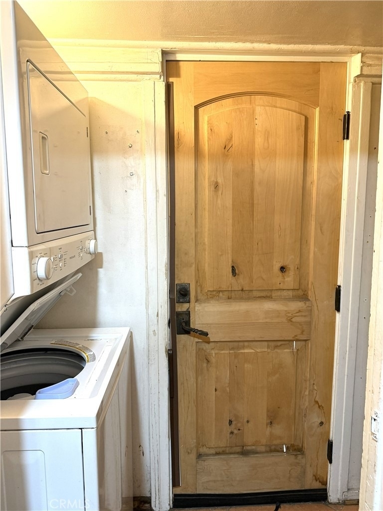 10832 Westminster - Photo 11