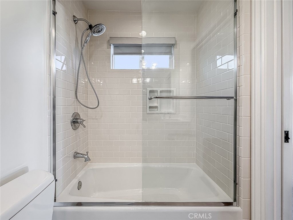 5960 Balcom - Photo 28