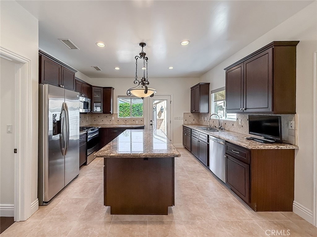 5960 Balcom - Photo 11