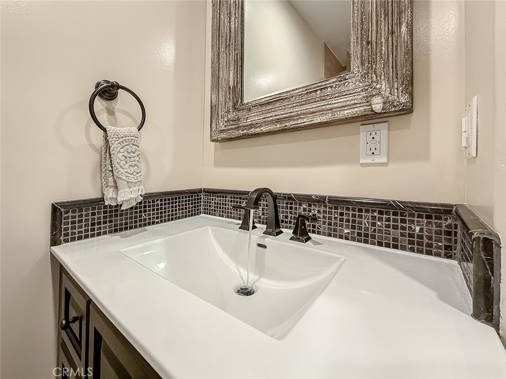 5960 Balcom - Photo 21