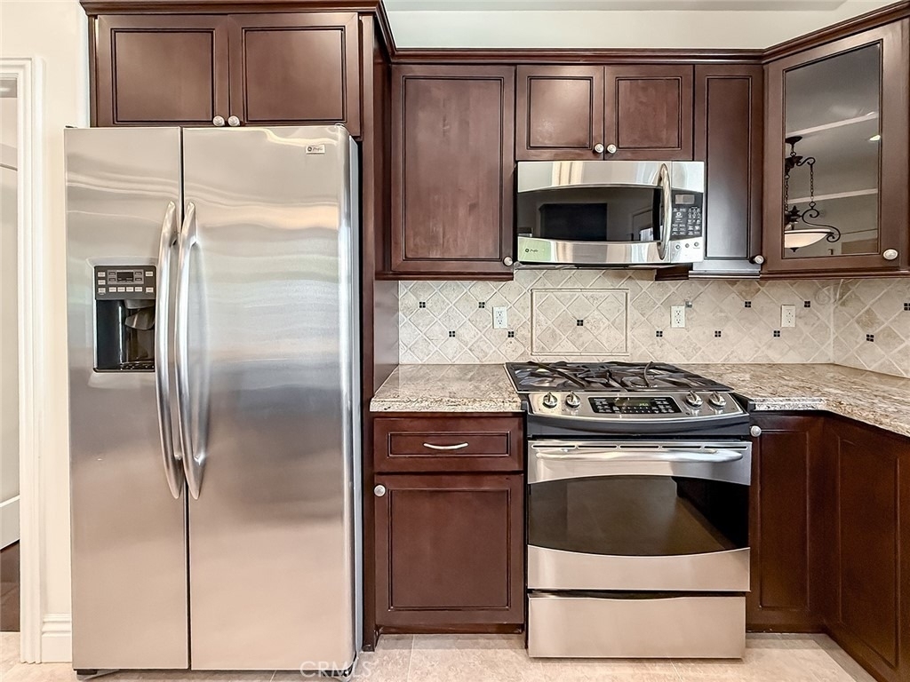 5960 Balcom - Photo 15