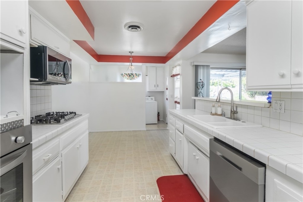 11543 Swinton - Photo 11