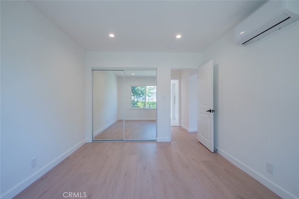 14418 Martha Street - Photo 18