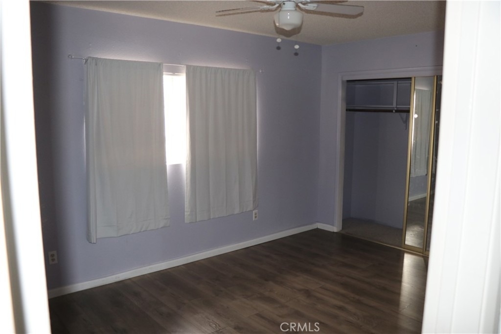 7864 Newhall Avenue - Photo 5