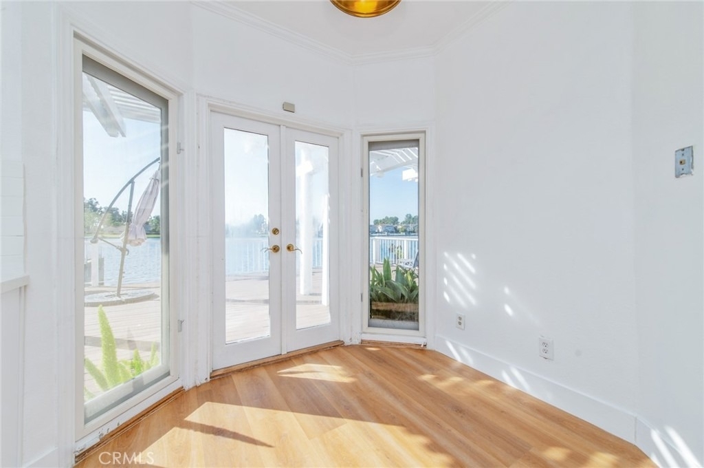 76 Fairlake - Photo 33