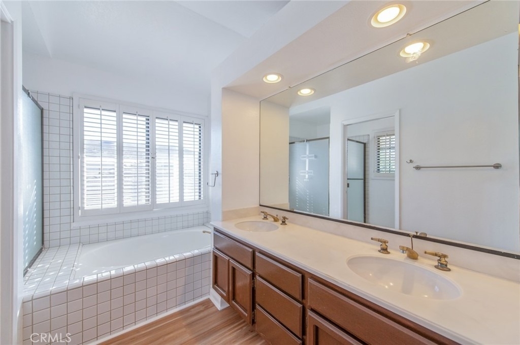 76 Fairlake - Photo 29
