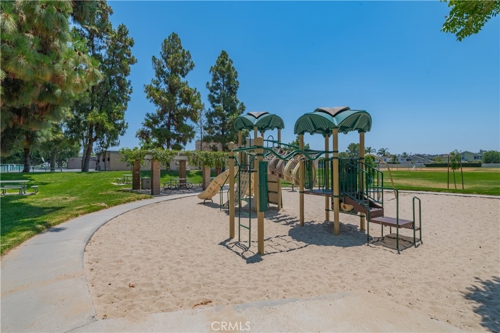 76 Fairlake - Photo 50