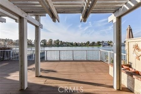 76 Fairlake - Photo 35