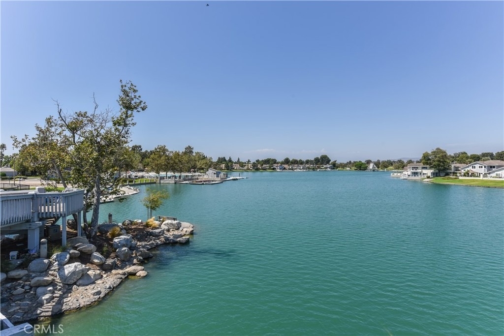 76 Fairlake - Photo 68