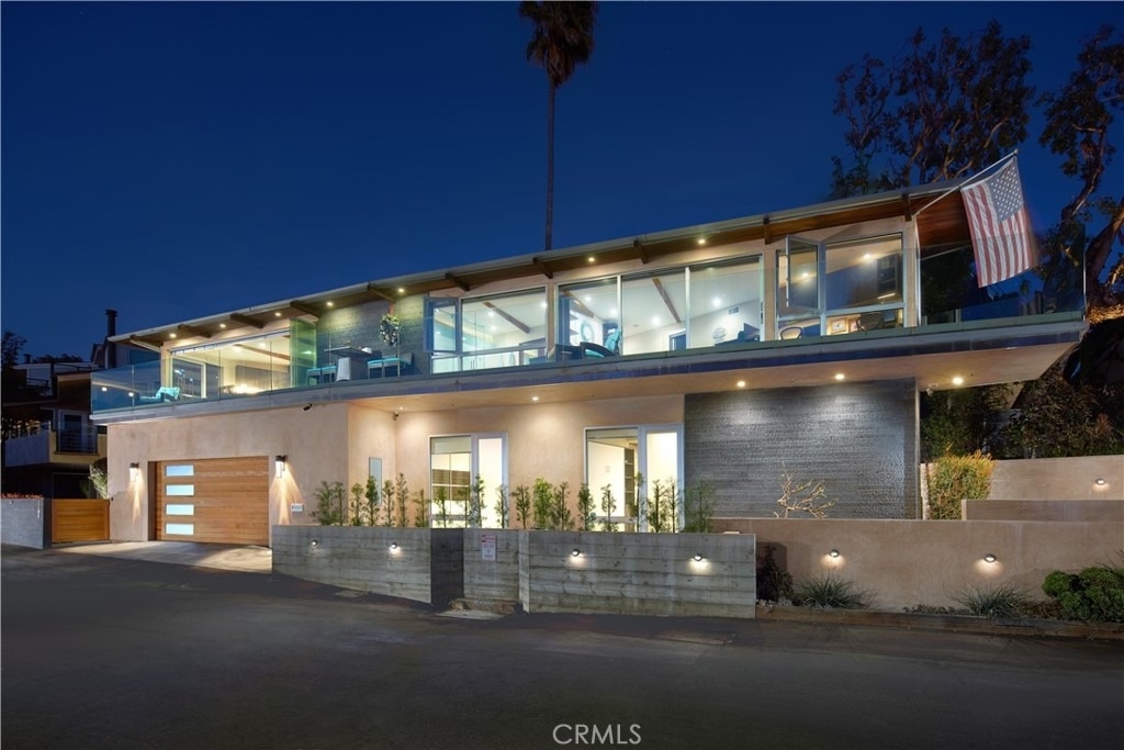 2680 Victoria Drive - Photo 2