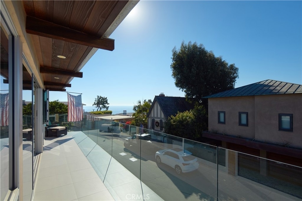 2680 Victoria Drive - Photo 11