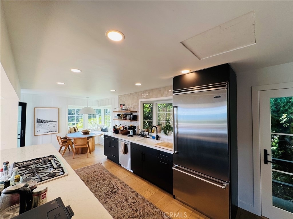 843 La Vista Drive - Photo 28