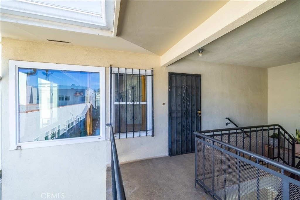 1227 E 1st - Photo 15