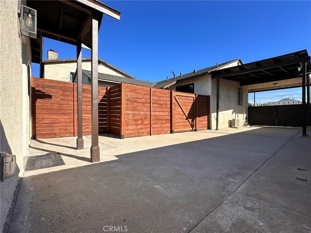 4125 Cutler Avenue - Photo 2