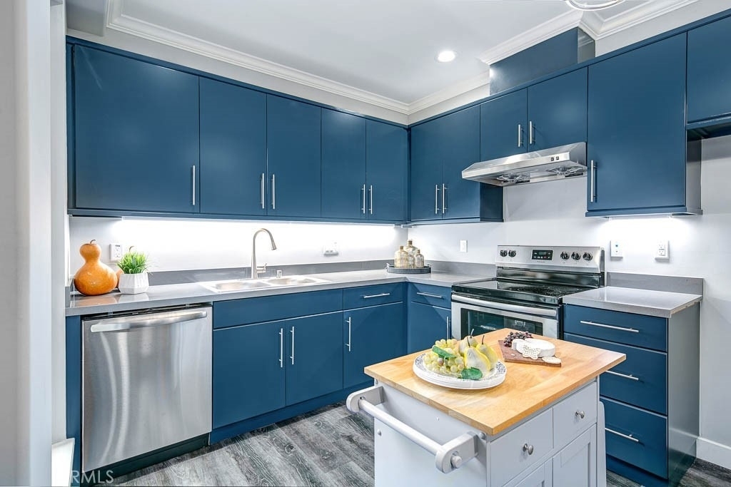 530 Fano Street - Photo 6