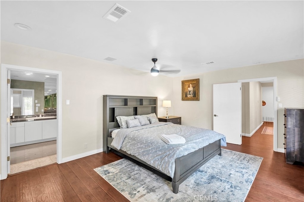 2500 Benedict Canyon - Photo 11