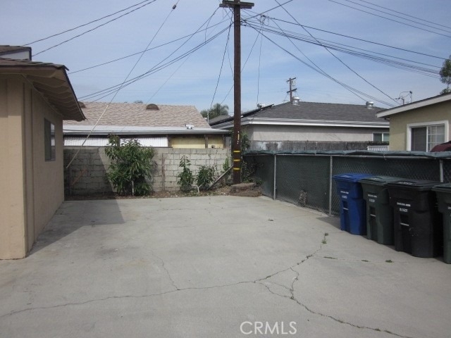 8416 Mission Drive - Photo 15