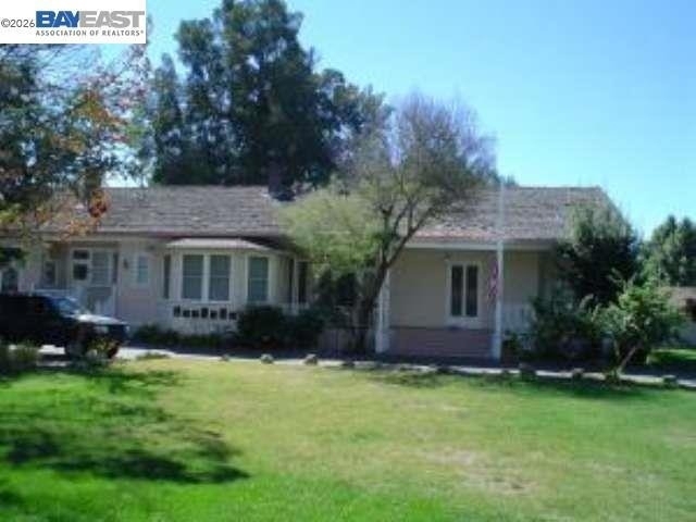 627 Rose Avenue - Photo 0