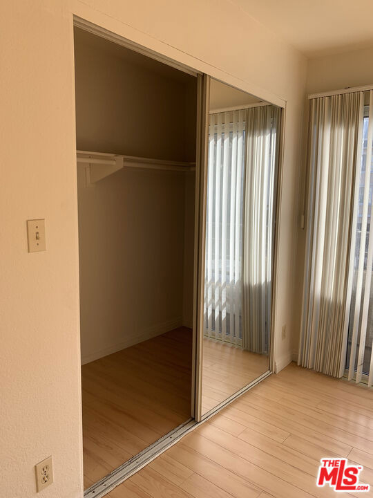 420 S Harvard Boulevard - Photo 13